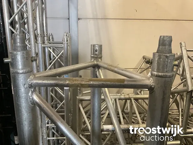 Truss driehoek zilver - afbeelding 2 van  2