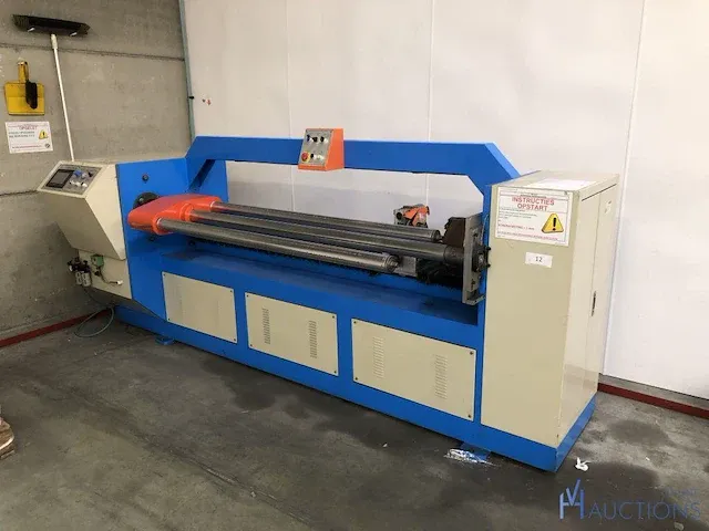 Tube cutting machine inhen - afbeelding 1 van  10