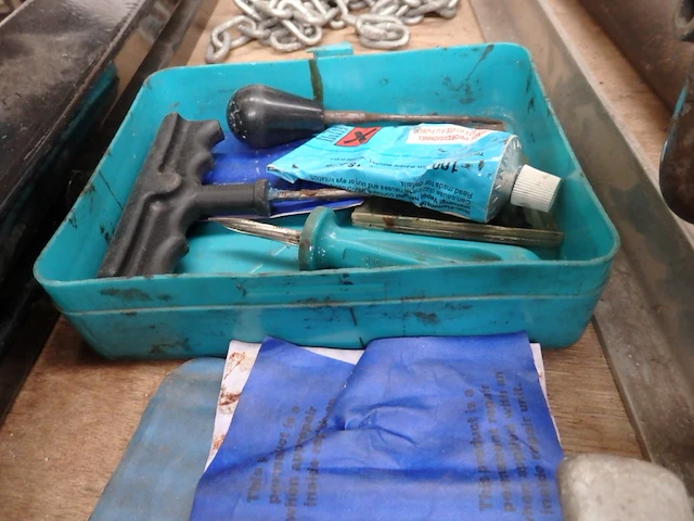 Tubeless bandenreparatieset - afbeelding 2 van  2