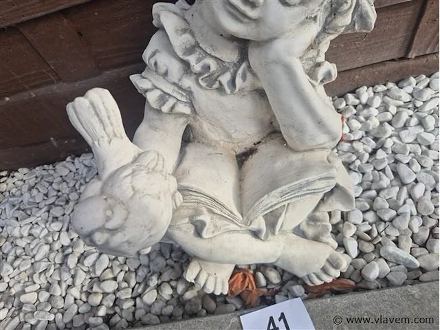 Tuinbeeld meisje 39cm - afbeelding 3 van  3