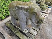 Tuinbeeld oosterse olifant god op sokkel donkergrijs h82cm - afbeelding 3 van  5