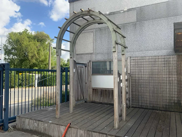 Tuinboog (pergola) - afbeelding 1 van  6