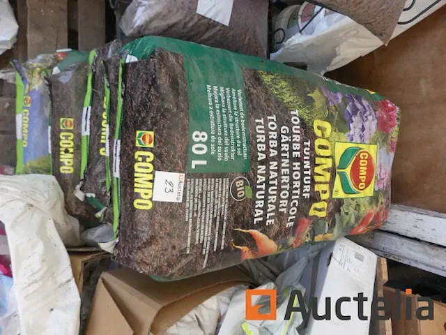 Tuinbouw turf, roze en universele meststof in,... zakken - afbeelding 6 van  8