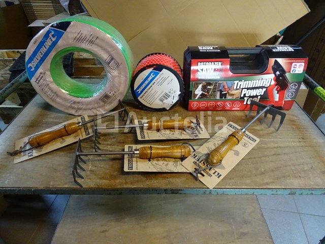 Tuingereedschap (zie detail) - afbeelding 1 van  8