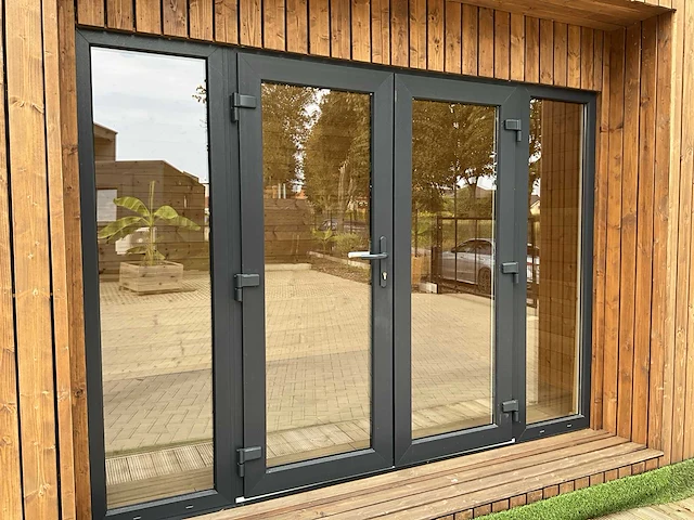 Tuinhuis-tuinkamer-poolhouse-kantoor-relax ruimte 300x400cm - afbeelding 4 van  25