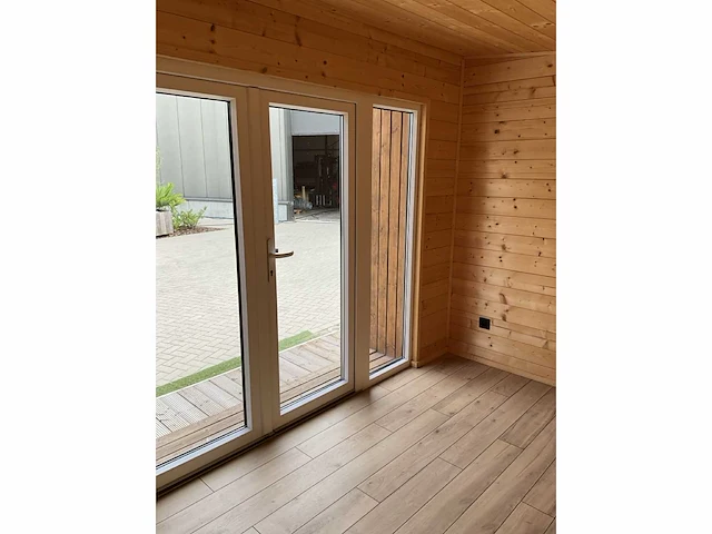 Tuinhuis-tuinkamer-poolhouse-kantoor-relax ruimte 300x400cm - afbeelding 11 van  25
