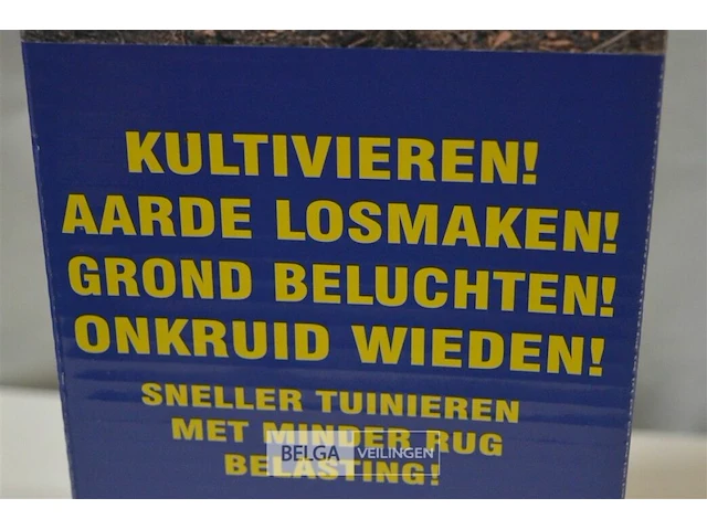 Tuinklauwen voor losmaken en verluchten van de aarde - afbeelding 3 van  3