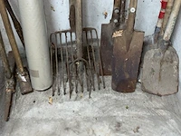 Tuinmateriaal - afbeelding 2 van  2
