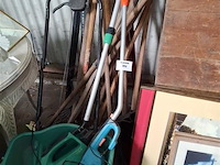 Tuinmateriaal - afbeelding 1 van  1