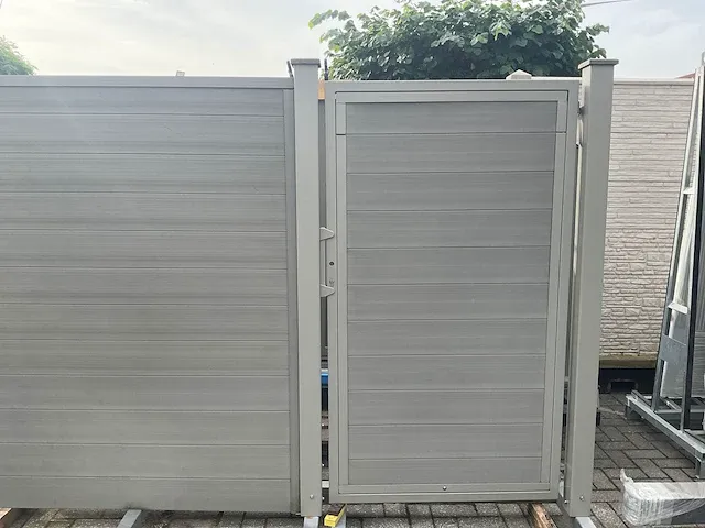 Tuinpoort met composiet paneel - afbeelding 3 van  6