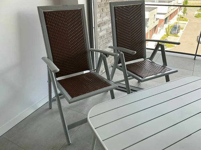Tuinset 4 stoelen en tafeltje - afbeelding 3 van  10