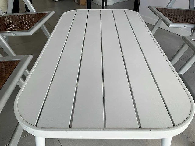 Tuinset 4 stoelen en tafeltje - afbeelding 6 van  10