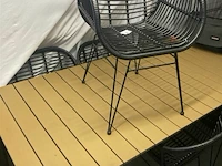 Tuintafel en 6 stoelen