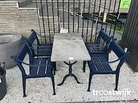 Tuintafel van gardeluxe met vier stoelen