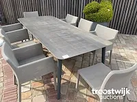 Tuintafel - afbeelding 1 van  1