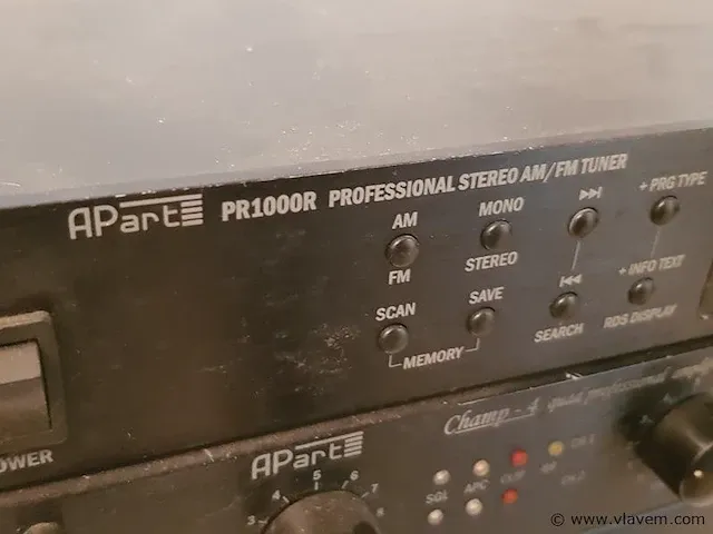 Tuner/versterkers - afbeelding 2 van  4