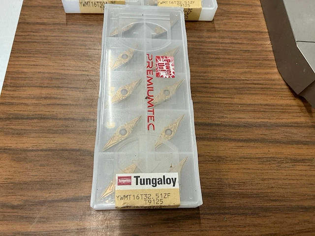 Tungaloy a12mstfcr1102 draaibeitel (8x) - afbeelding 7 van  10