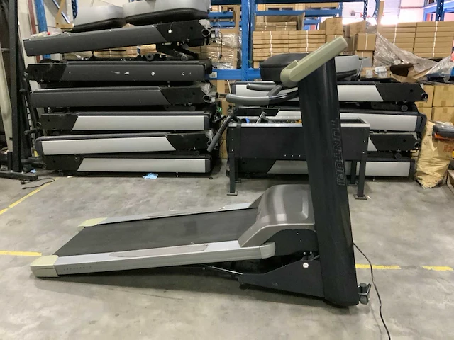 Tunturi opklapbare t85 treadmill loopband - afbeelding 1 van  6