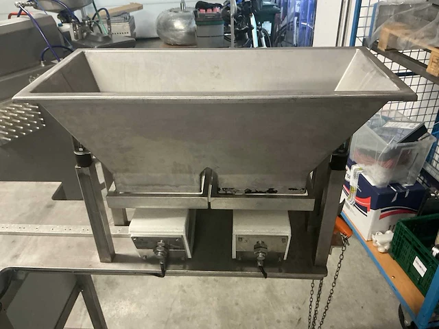 Tuxel strooier - afbeelding 4 van  10