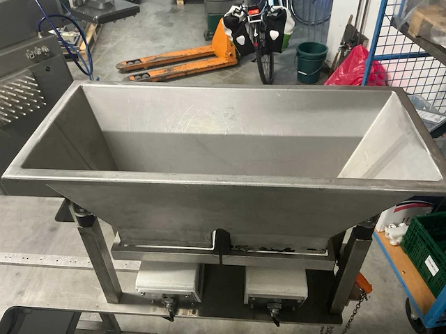 Tuxel strooier - afbeelding 5 van  10