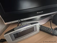 Tv en 2 klokradio's - afbeelding 2 van  3
