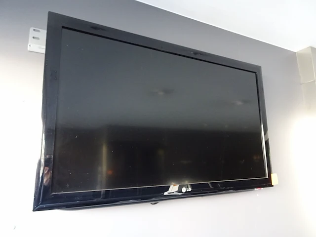 Tv lg - afbeelding 1 van  2