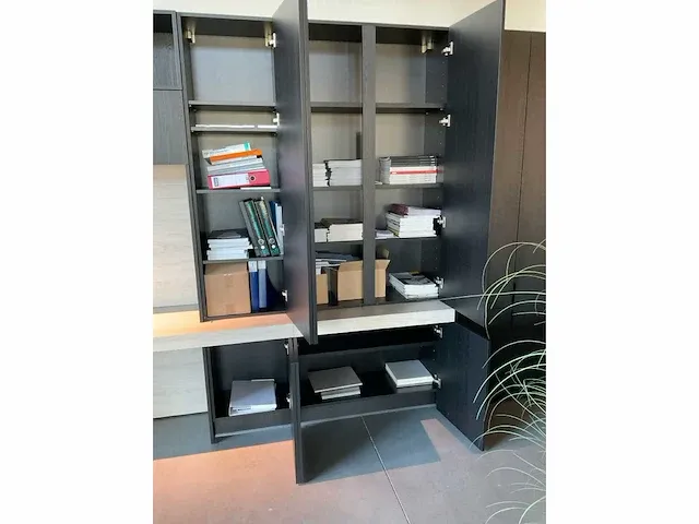 Tv meubel met werkruimte en kast - afbeelding 5 van  9