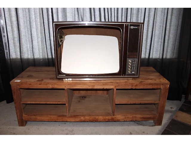 Tv meubel - afbeelding 1 van  3