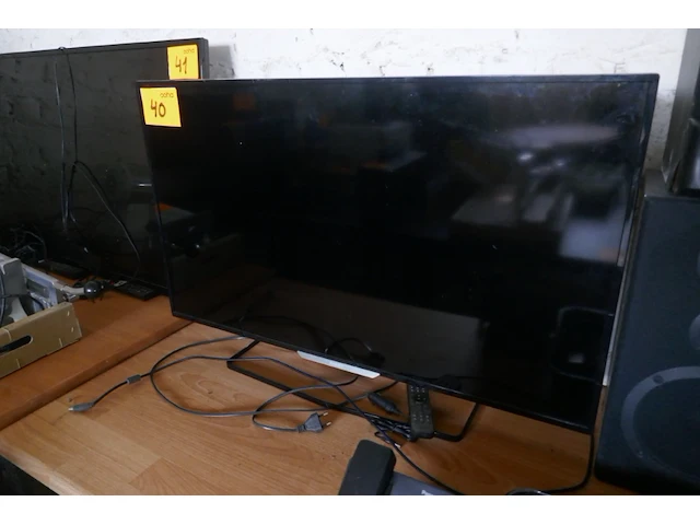 Tv philips - afbeelding 1 van  3