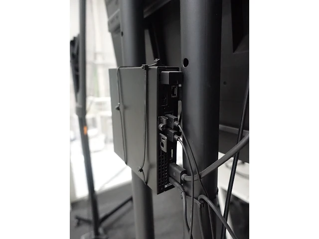 Tv scherm dell - afbeelding 3 van  3