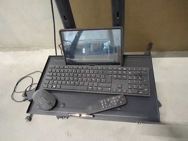 Tv scherm dell - afbeelding 2 van  4