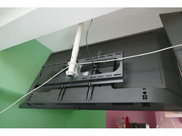 Tv scherm grundig - afbeelding 3 van  3