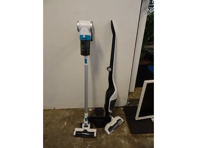 Tv sharp - afbeelding 2 van  2