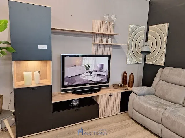 Tv wand - afbeelding 1 van  4