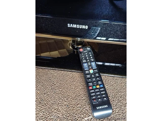 Tv - afbeelding 2 van  3