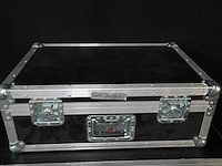 Tvlogic - lum 242g preview monitor 24 inch 4k/uhd 12 sdi - video - afbeelding 1 van  3