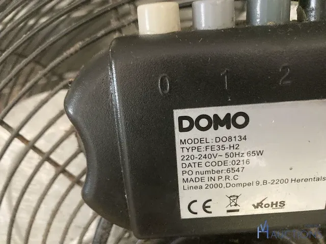 Twee tafelventilators domo - afbeelding 2 van  2