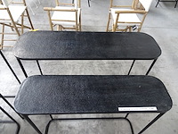 Tweedelige set metalen wandmeubel - afbeelding 2 van  2