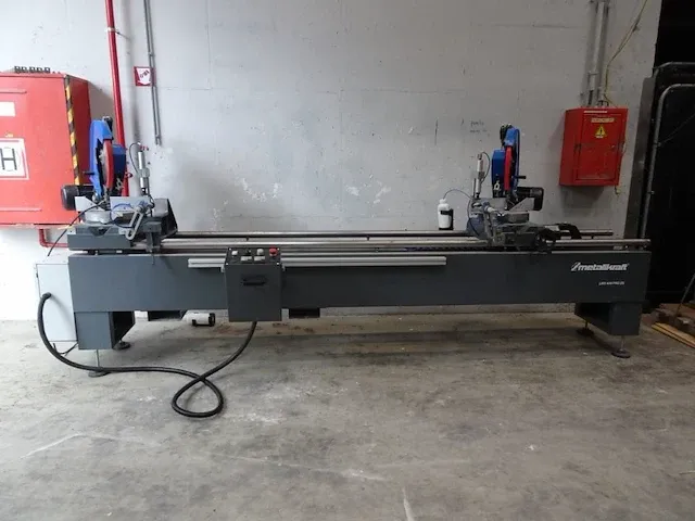 Tweekopszaagmachine metallkraft - afbeelding 1 van  15