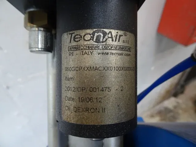 Tweekopszaagmachine metallkraft - afbeelding 15 van  15