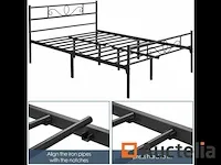 Tweepersoonsbed 140 x 200 cm metaal voor volwassenen - afbeelding 6 van  7