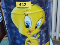 Tweety metalen afvalemmertje met inhoud - afbeelding 2 van  3