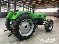 Tweewielaangedreven landbouwtractor - afbeelding 9 van  13