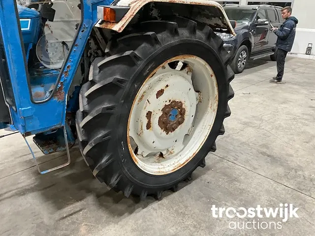 Tweewielaangedreven landbouwtractor - afbeelding 7 van  10