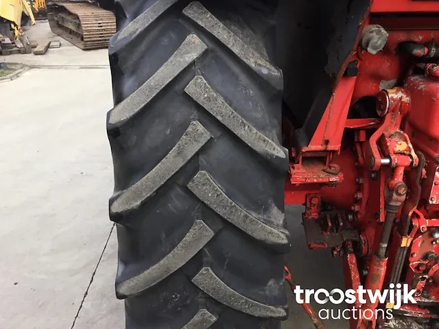 Tweewielaangedreven landbouwtractor - afbeelding 5 van  33