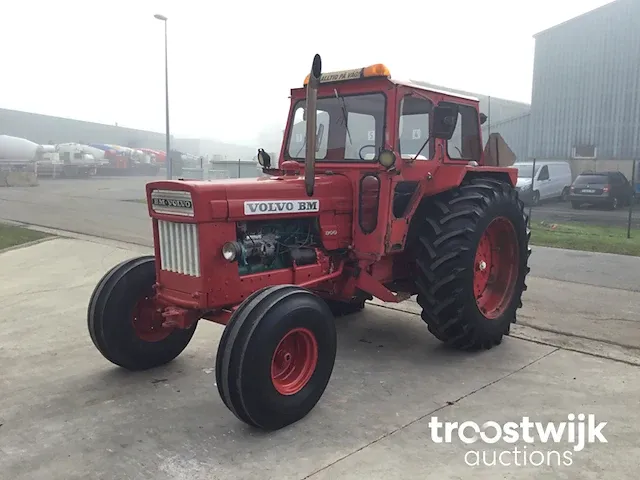 Tweewielaangedreven landbouwtractor - afbeelding 1 van  33