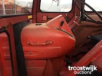 Tweewielaangedreven landbouwtractor - afbeelding 16 van  33