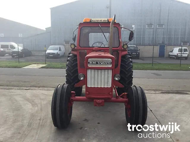 Tweewielaangedreven landbouwtractor - afbeelding 12 van  33