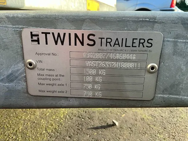 Twins gesloten aanhangwagen - afbeelding 7 van  15
