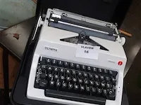 Typemachine - afbeelding 1 van  2